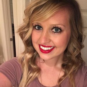 Meet your Posher, Alison